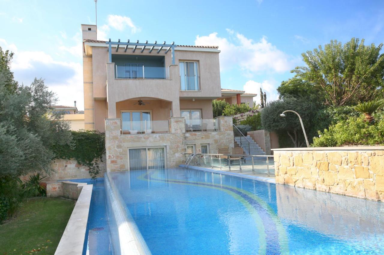 Beach Villa Olivia Neo Chorio Exterior foto