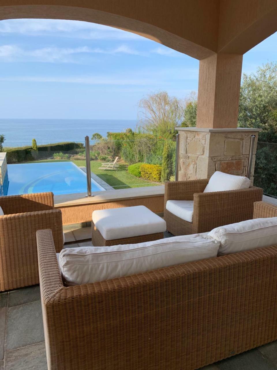 Beach Villa Olivia Neo Chorio Exterior foto